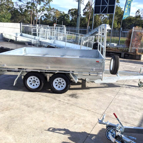 10x7 Galvanised Heavy Duty Flat Top Trailer with Headboard — image 8