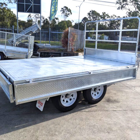 10x7 Galvanised Heavy Duty Flat Top Trailer with Headboard — image 4