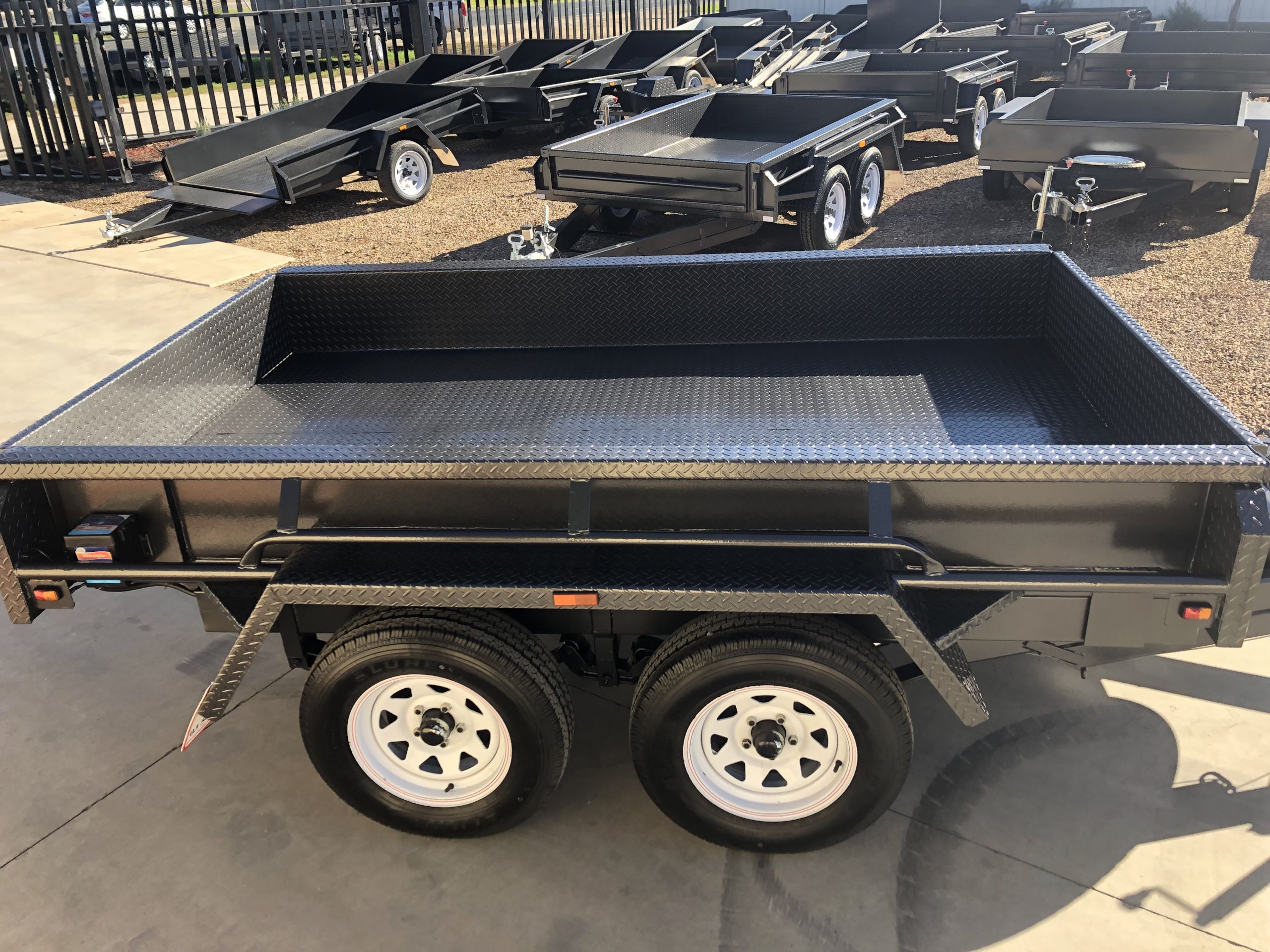8x5 Deluxe Heavy Duty Tandem Hydraulic Tipper Trailer for Sale - Brisbane — image 11