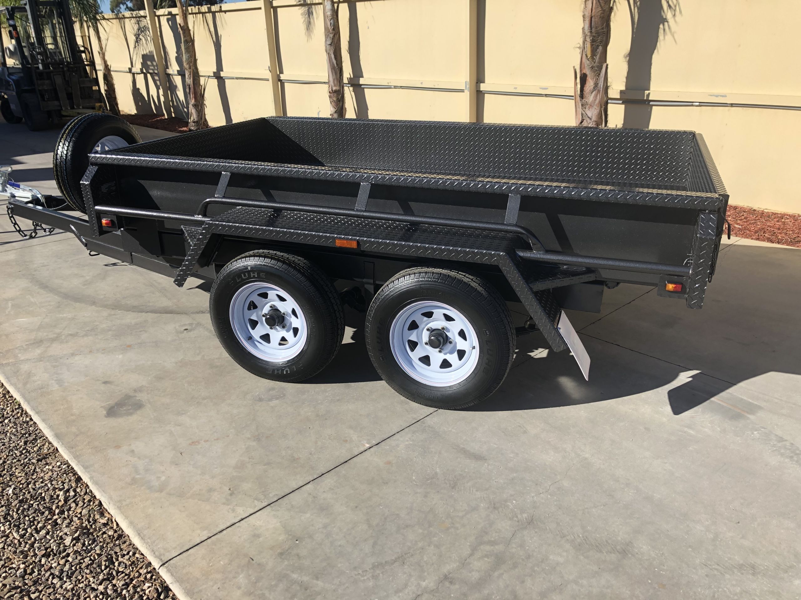 8x5 Deluxe Heavy Duty Tandem Hydraulic Tipper Trailer for Sale - Brisbane — image 7