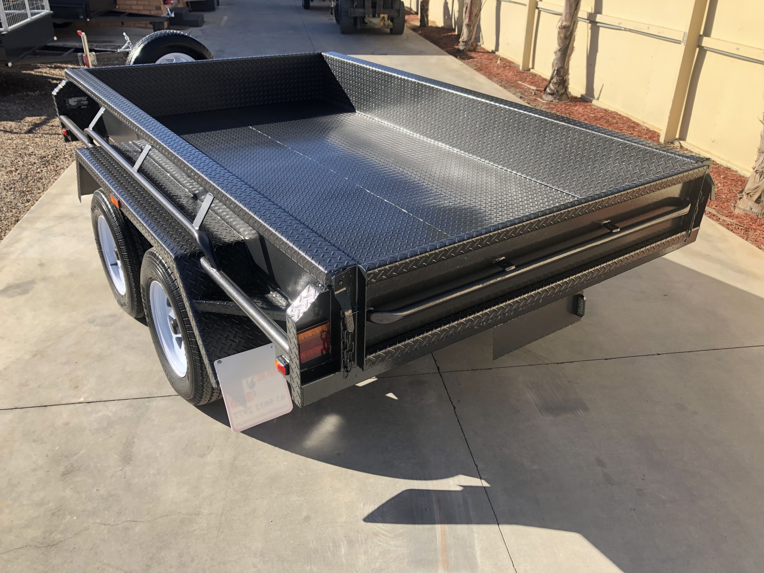 8x5 Deluxe Heavy Duty Tandem Hydraulic Tipper Trailer for Sale - Brisbane — image 8