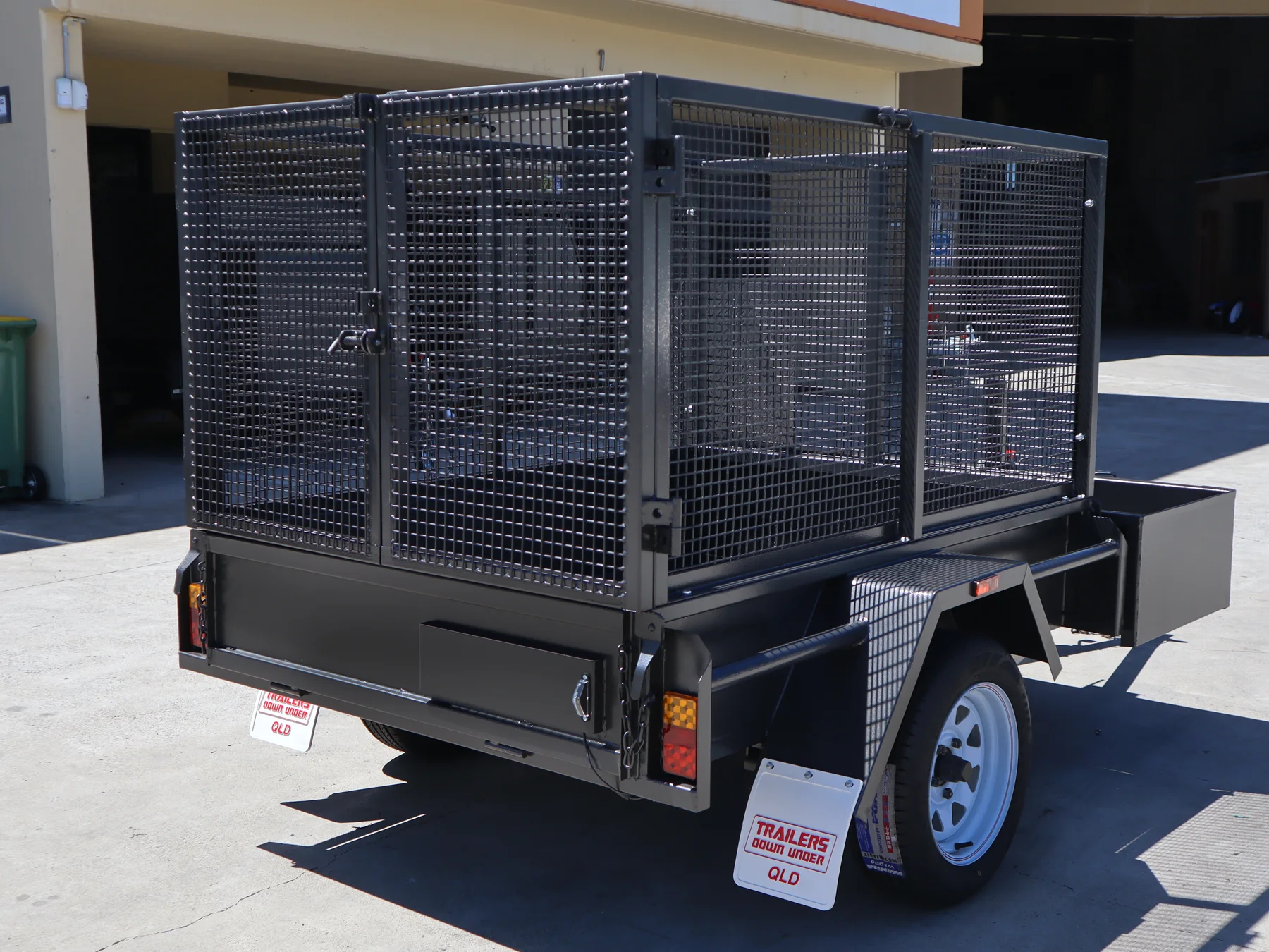 Gardening Trailer with Mower Box & Cage For Sale in Brisbane — image 4