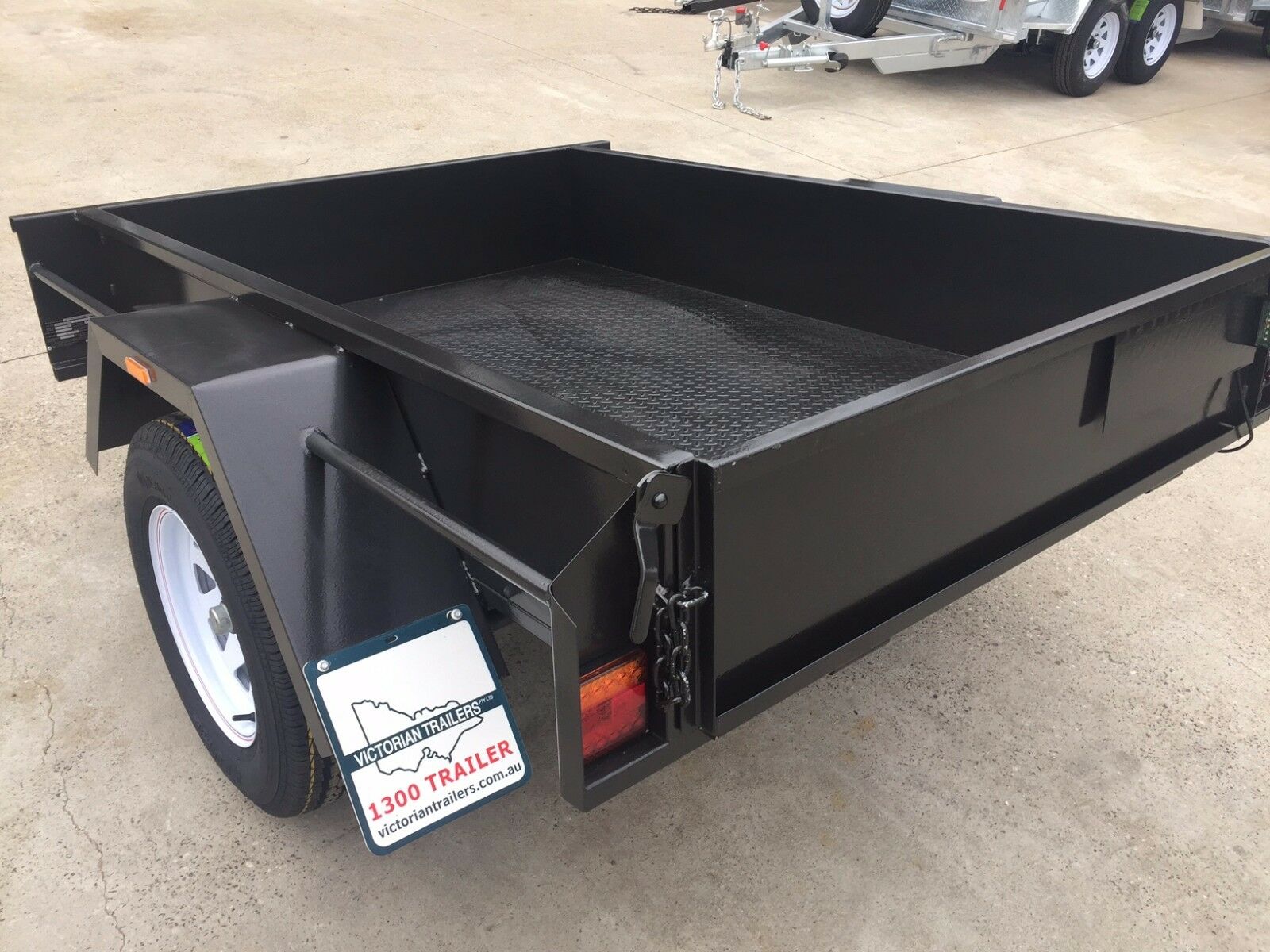 6x4 Medium Duty Checker Plate Floor Box Trailer For Sale Brisbane — image 3