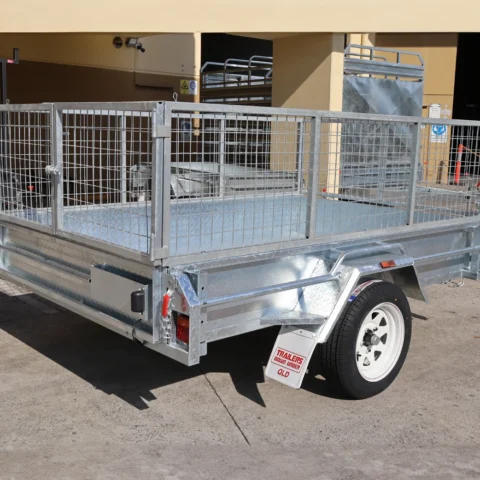 8x5 Galvanised 2ft Cage Trailer with Full Checker Plate and Tilt Function for Sale — image 9