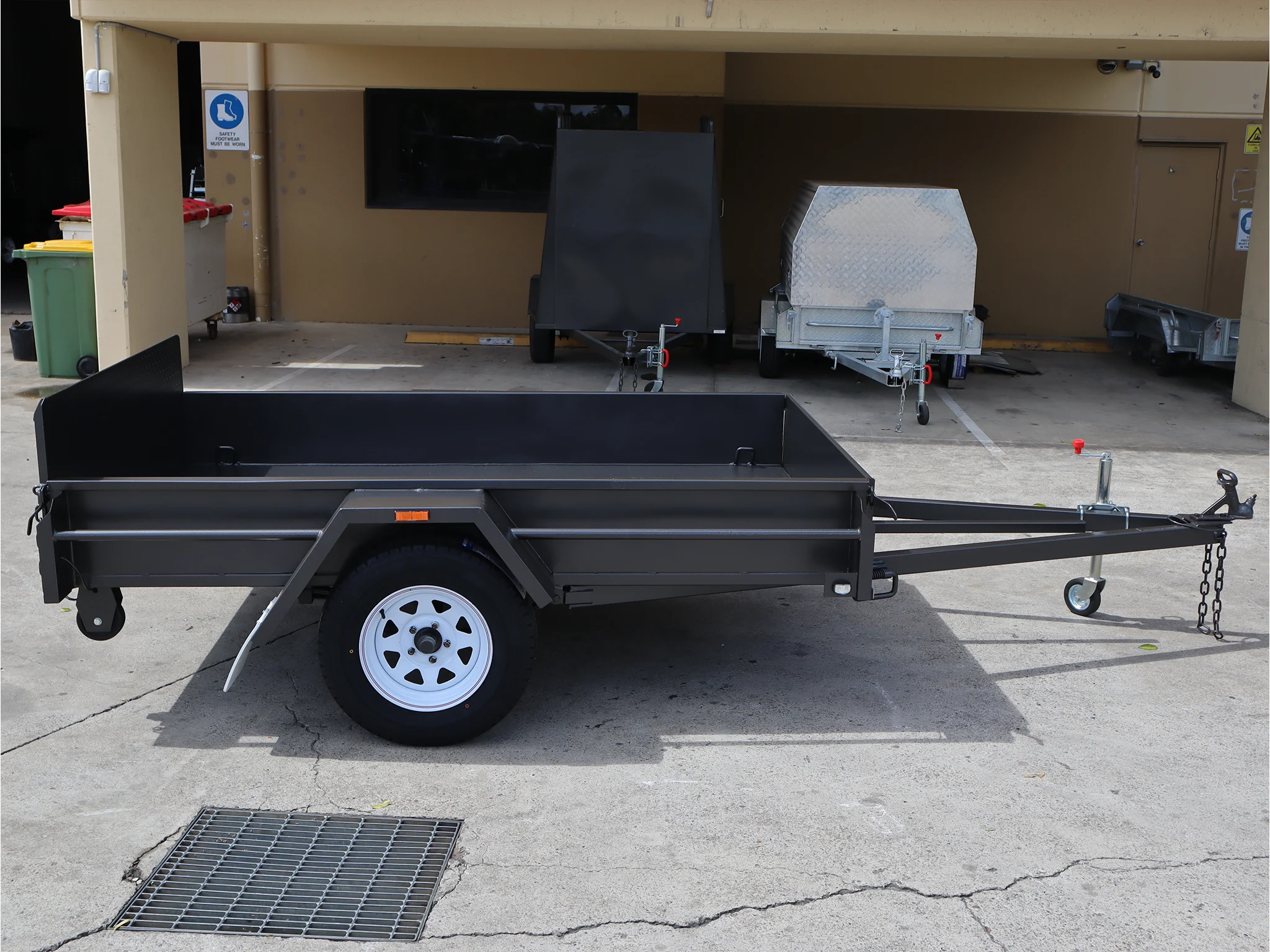8x5 Single Axle Golf Buggy | Golf Cart Trailer with Manual Tilt For Sale Brisbane — image 12