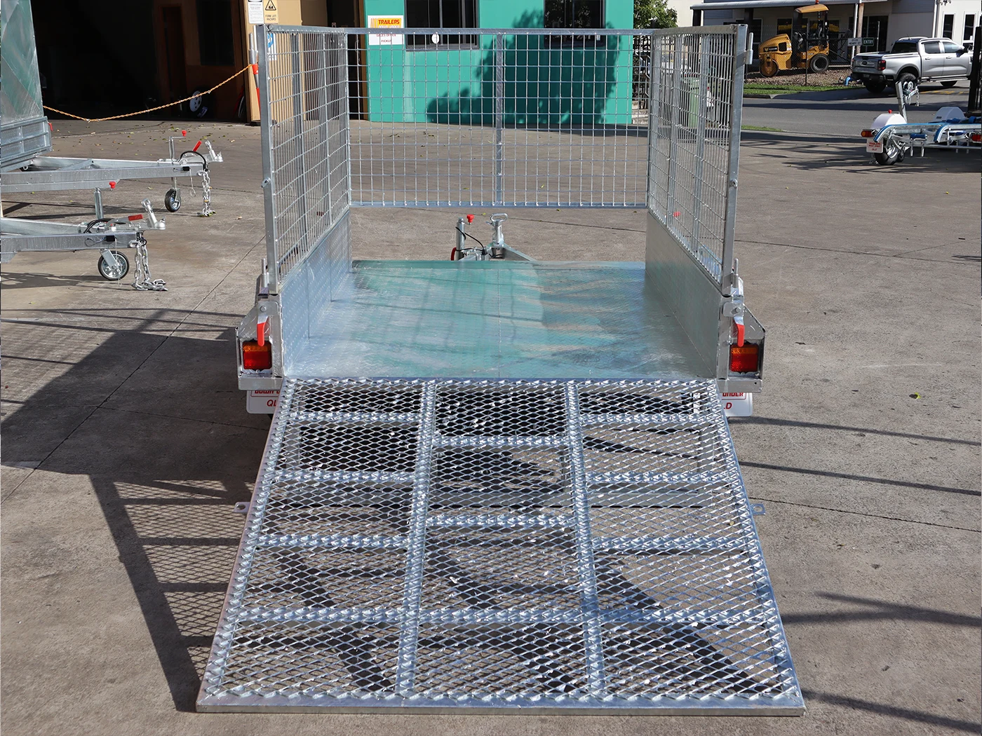 7x5 Galvanised 3ft Cage Trailer with 5ft Drop Down Ramp & Tilt Function Trailer for Sale Brisbane — image 9
