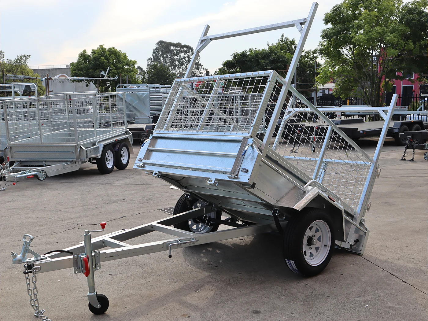 6x4 Galvanised 2ft Cage Trailer for Sale with Ladder Racks and Tilt Function — image 5