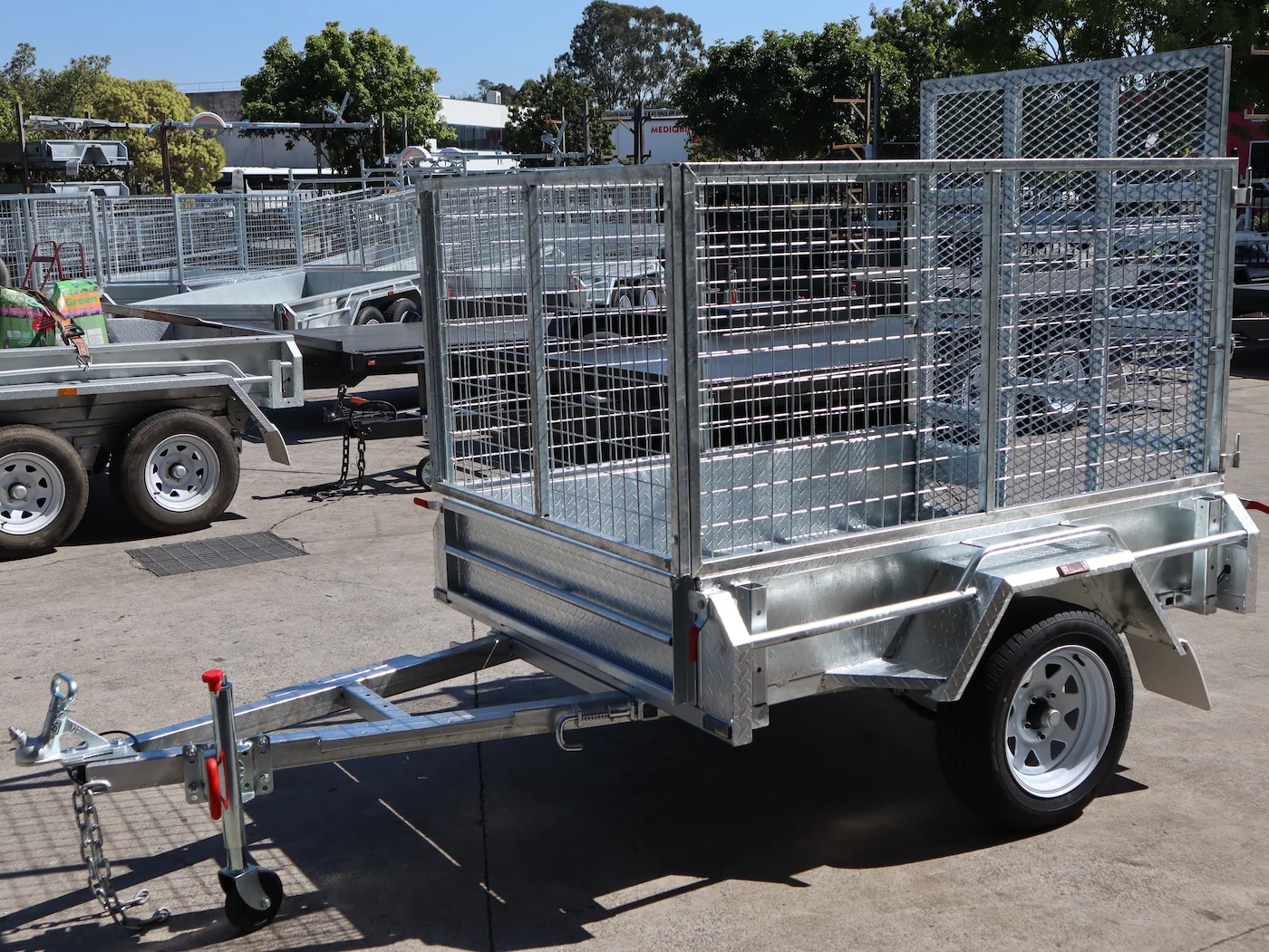 6x4 Galvanised 3ft Cage Trailer with 5ft Drop Down Ramp & Tilt Function Trailer for Sale Brisbane — image 2
