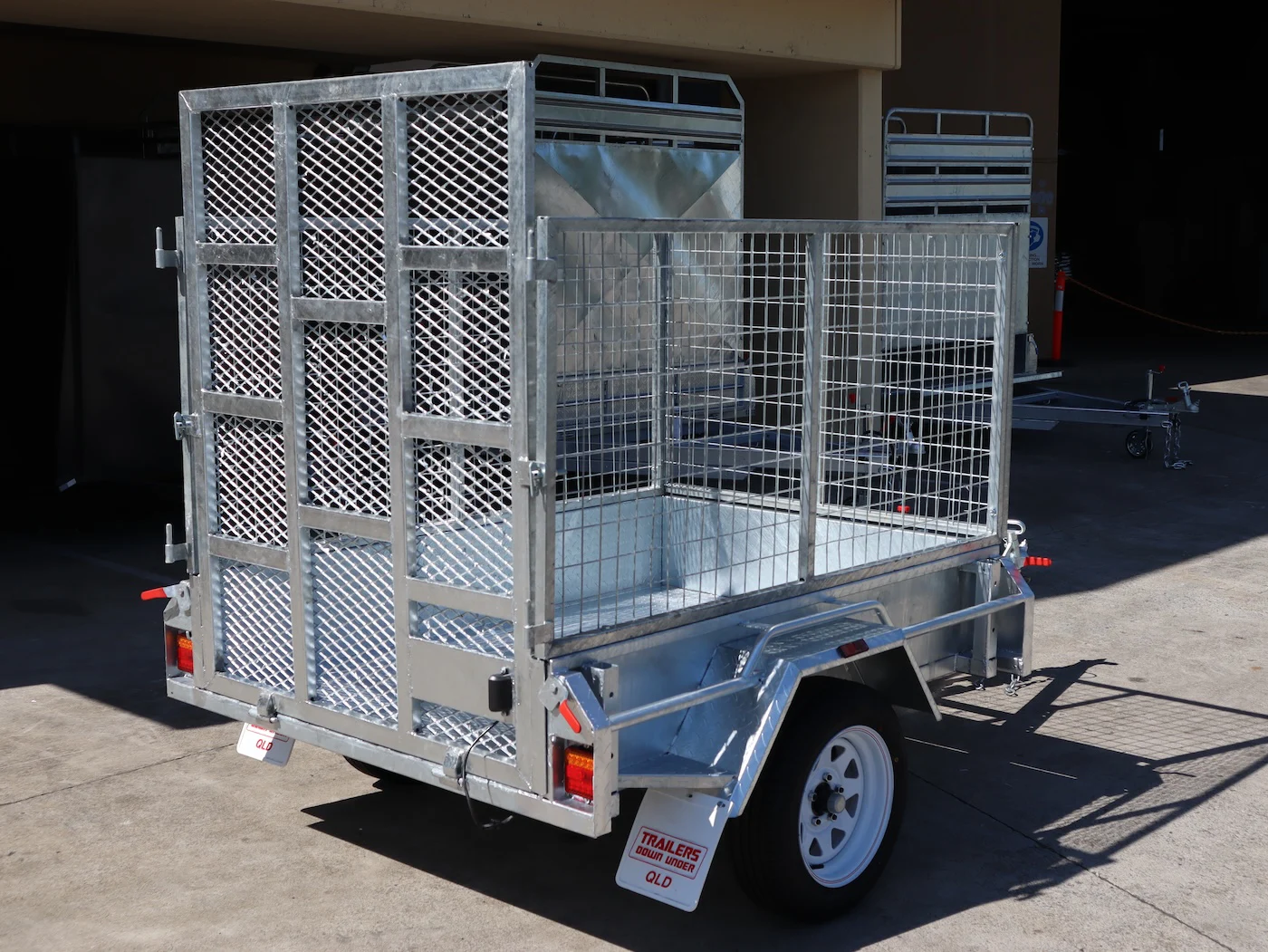 6x4 Galvanised 3ft Cage Trailer with 5ft Drop Down Ramp & Tilt Function Trailer for Sale Brisbane — image 6