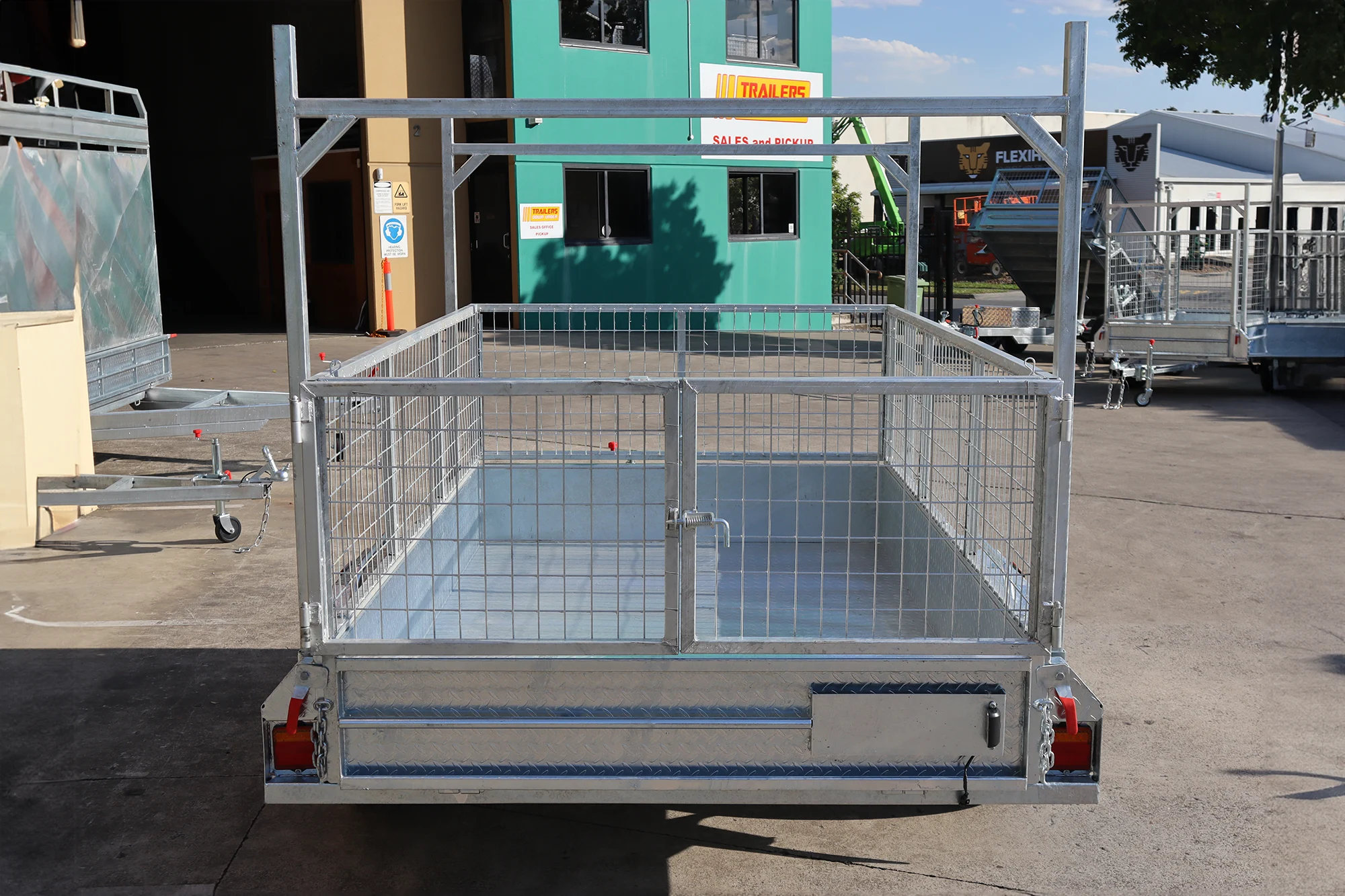 8x5 Galvanised 2ft Cage Trailer with Ladder Racks and Tilt Function for Sale — image 6