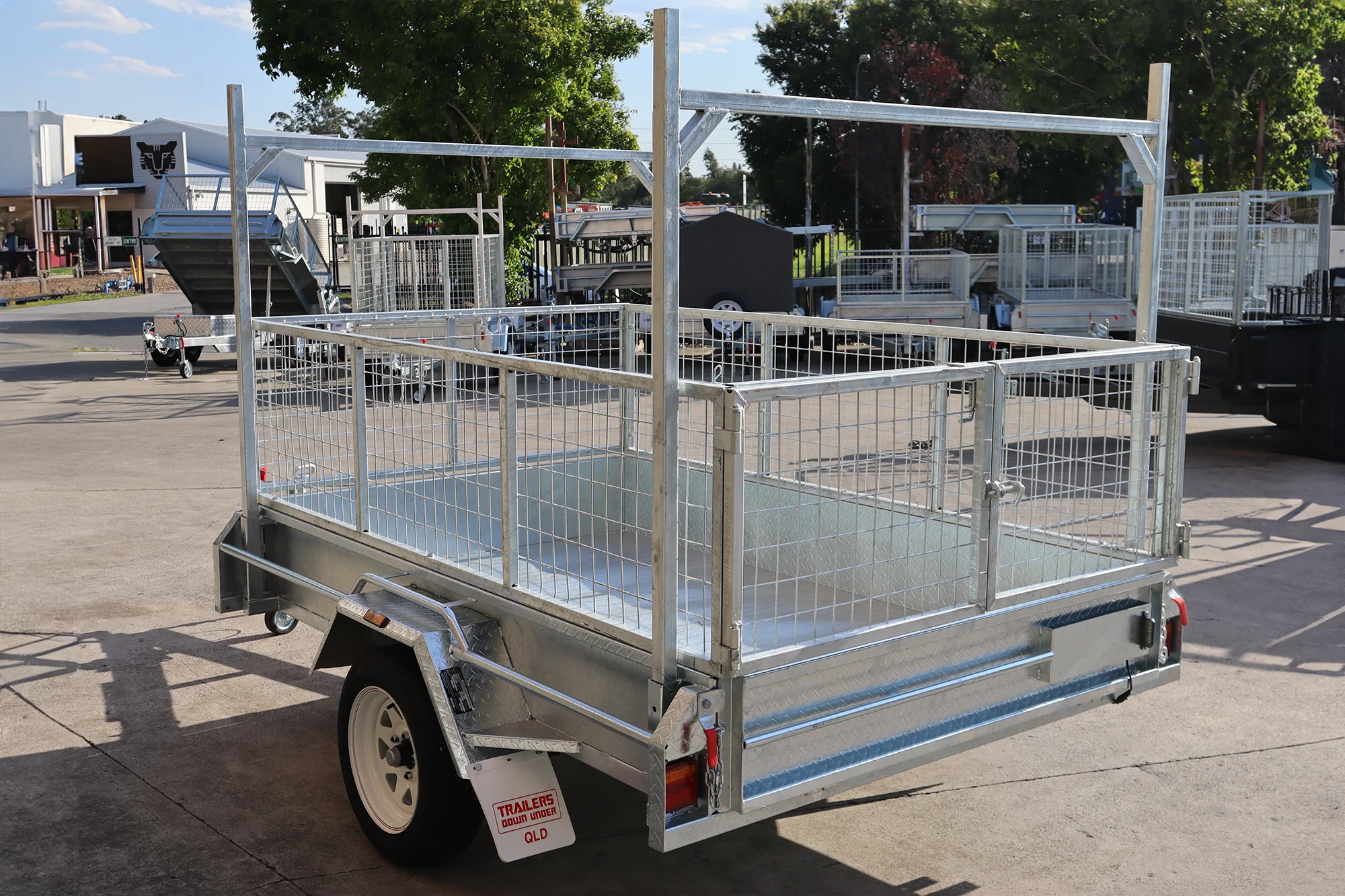 8x5 Galvanised 2ft Cage Trailer with Ladder Racks and Tilt Function for Sale — image 8
