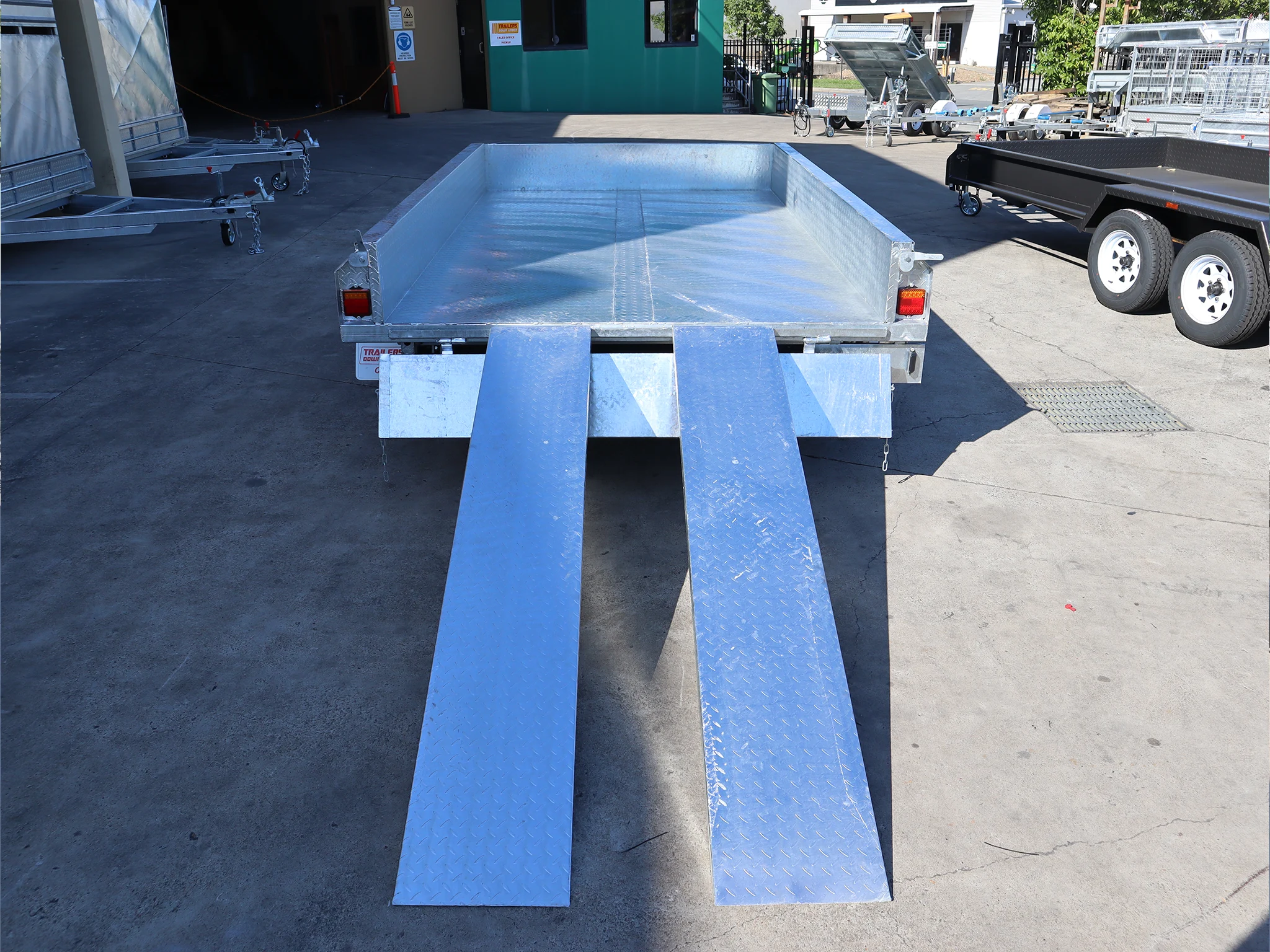 10x6 Galvanised Hydraulic Tipper Trailer for Sale in Brisbane | 3.5 Tonne | With Slide Under Ramps — image 7