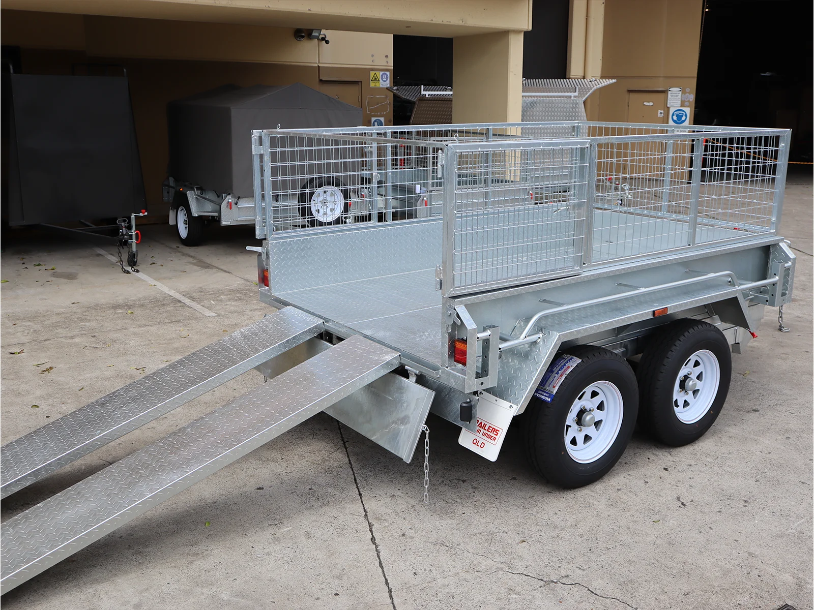 8x5 Galvanised Hydraulic Tipper Trailer 2ft Cage and Ramps | 3.5 Tonne | Rocker Roller Suspension — image 13
