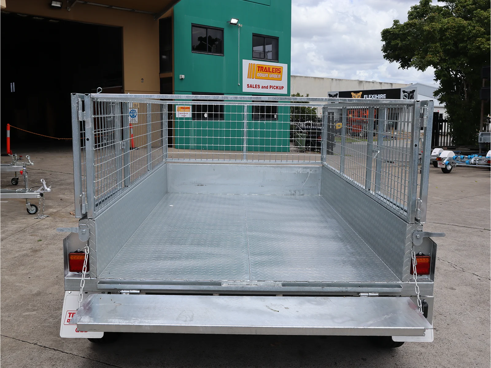 8x5 Galvanised Hydraulic Tipper Trailer 2ft Cage and Ramps | 3.5 Tonne | Rocker Roller Suspension — image 10