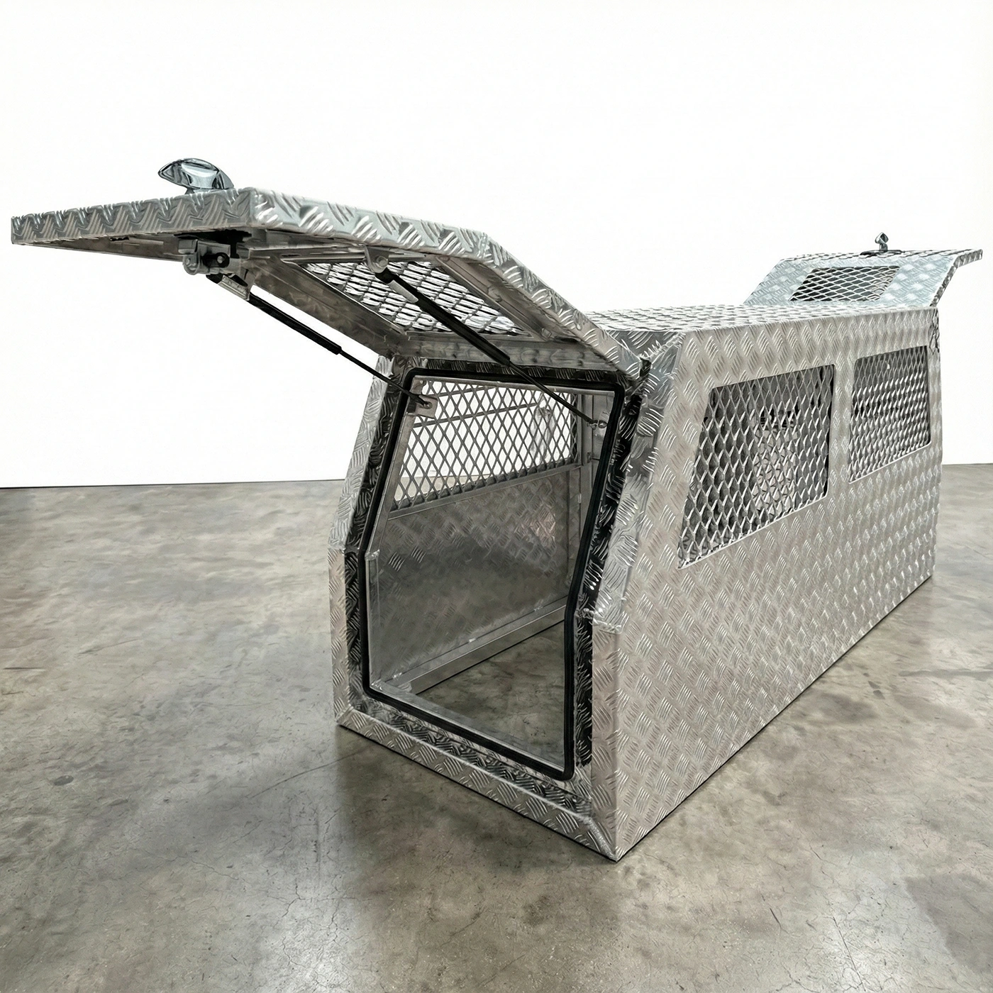Aluminium Dog Box & Toolbox Canopy with Gullwing Access – Brisbane