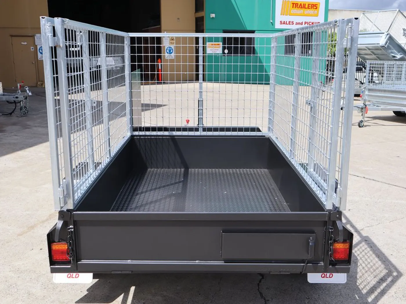 6x4 Basic Gardening Trailer with Open Mower Box for Sale — image 13