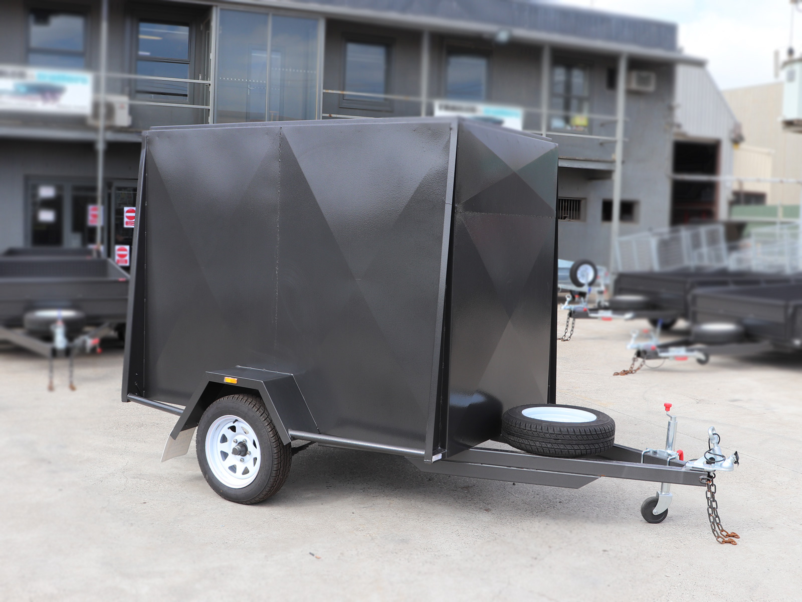 7x5 Single Axle Fully Enclosed 5ft High Van Cargo Trailer For Sale Brisbane
