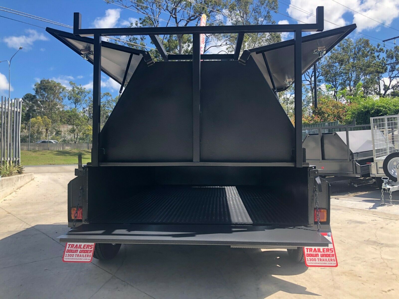 8x5 Tandem Builders Trailer | 750mm High Tradesman Top | 340mm High Sides — image 10