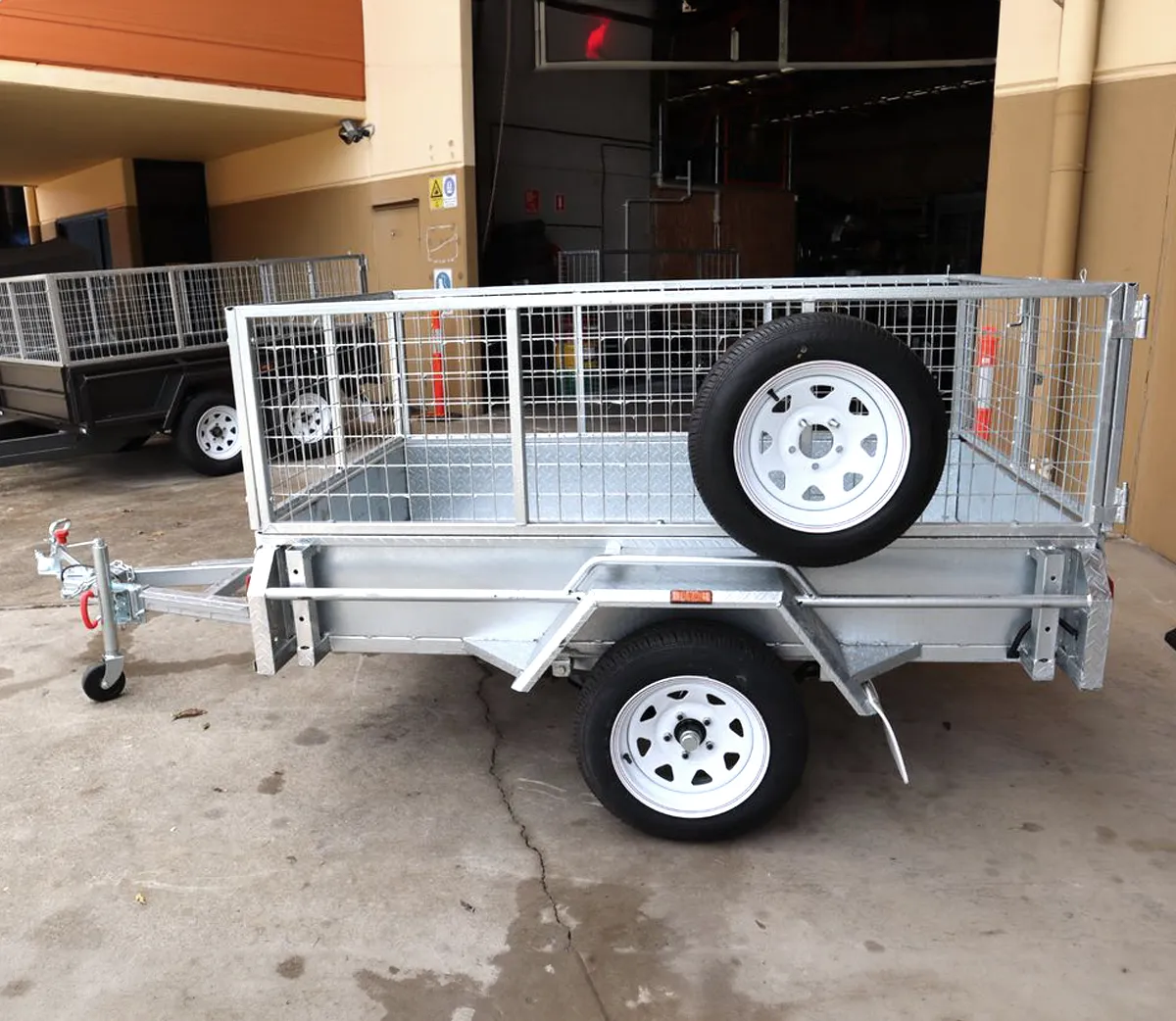 7x4 Heavy Duty Single Axle Galvanised Box Trailer with 2 Ft Cage for Sale in Brisbane — image 4