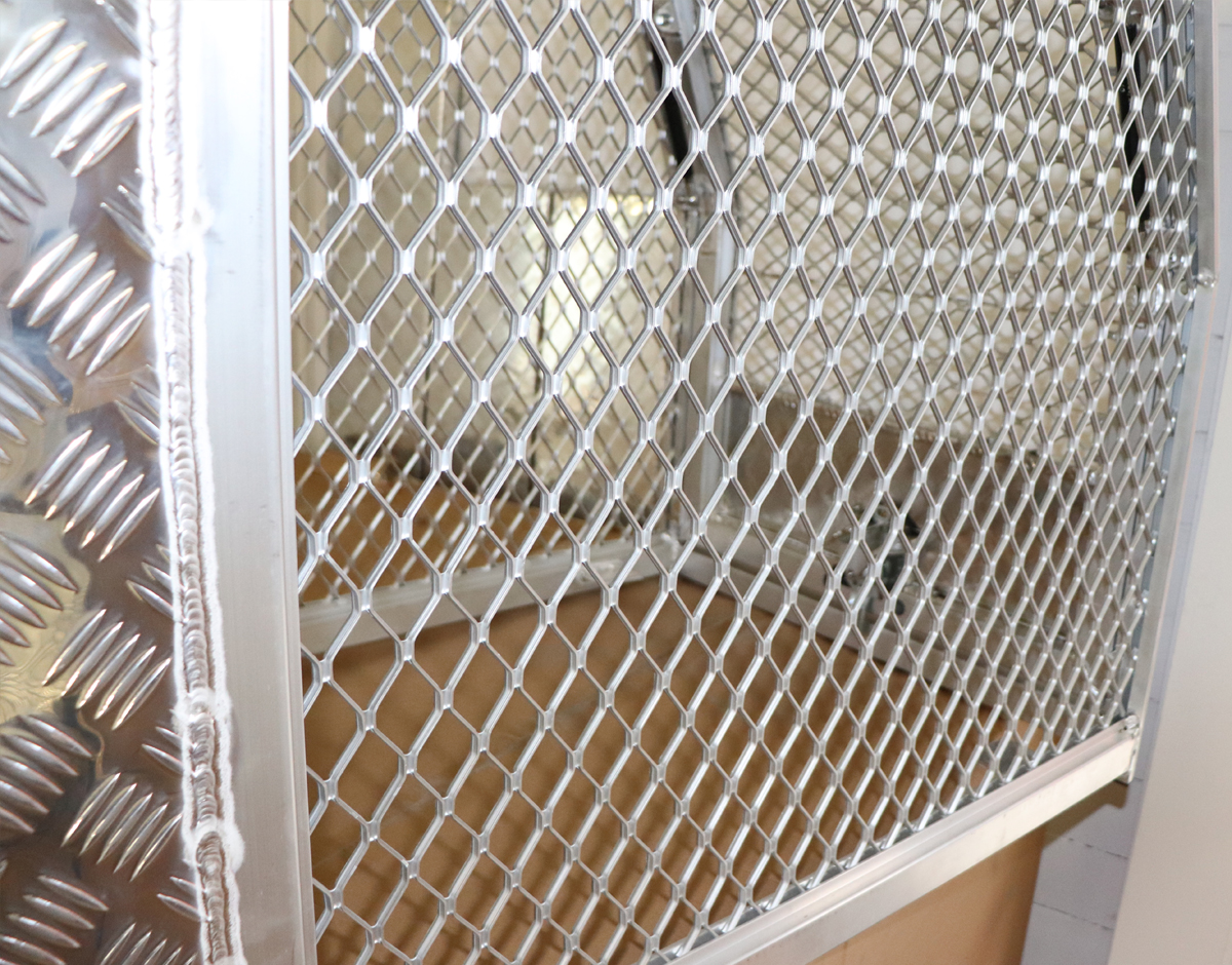 Heavy Duty Aluminium Half Canopy Tool Box for Sale Brisbane — image 12