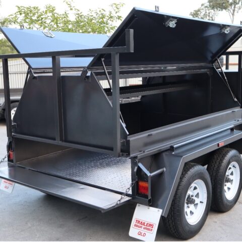 8X5 Tandem Heavy-Duty Tadesman Trailer with Compressor Box and added Drawbar Ladder Rack — image 9