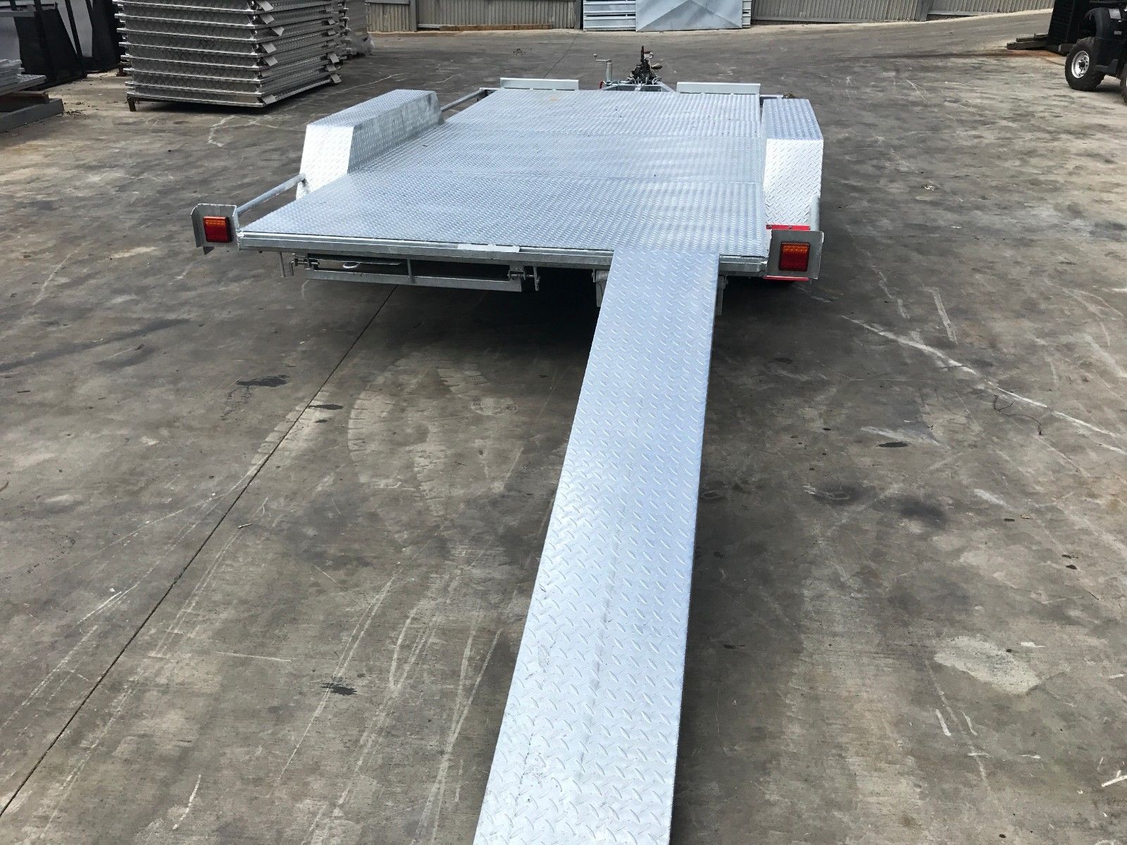 12x6'6" Semi Flat Top Austalian Made & Galvanised Car Carrier Trailer for Sale in Brisbane — image 3